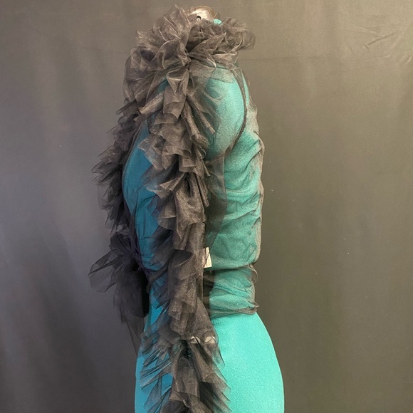 Black sheer ruffle tie top - Picture 2 of 6